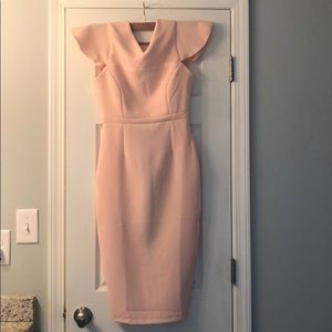 Soft pink midi perfect for a wedding Vesper size 8